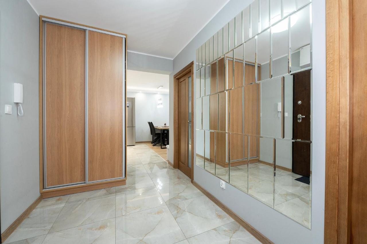 Luxury In The City-10-Ksiezymlyn&Galerialodzka Экстерьер фото
